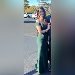 Windsor Off-Shoulder Forest Green Midi Dress